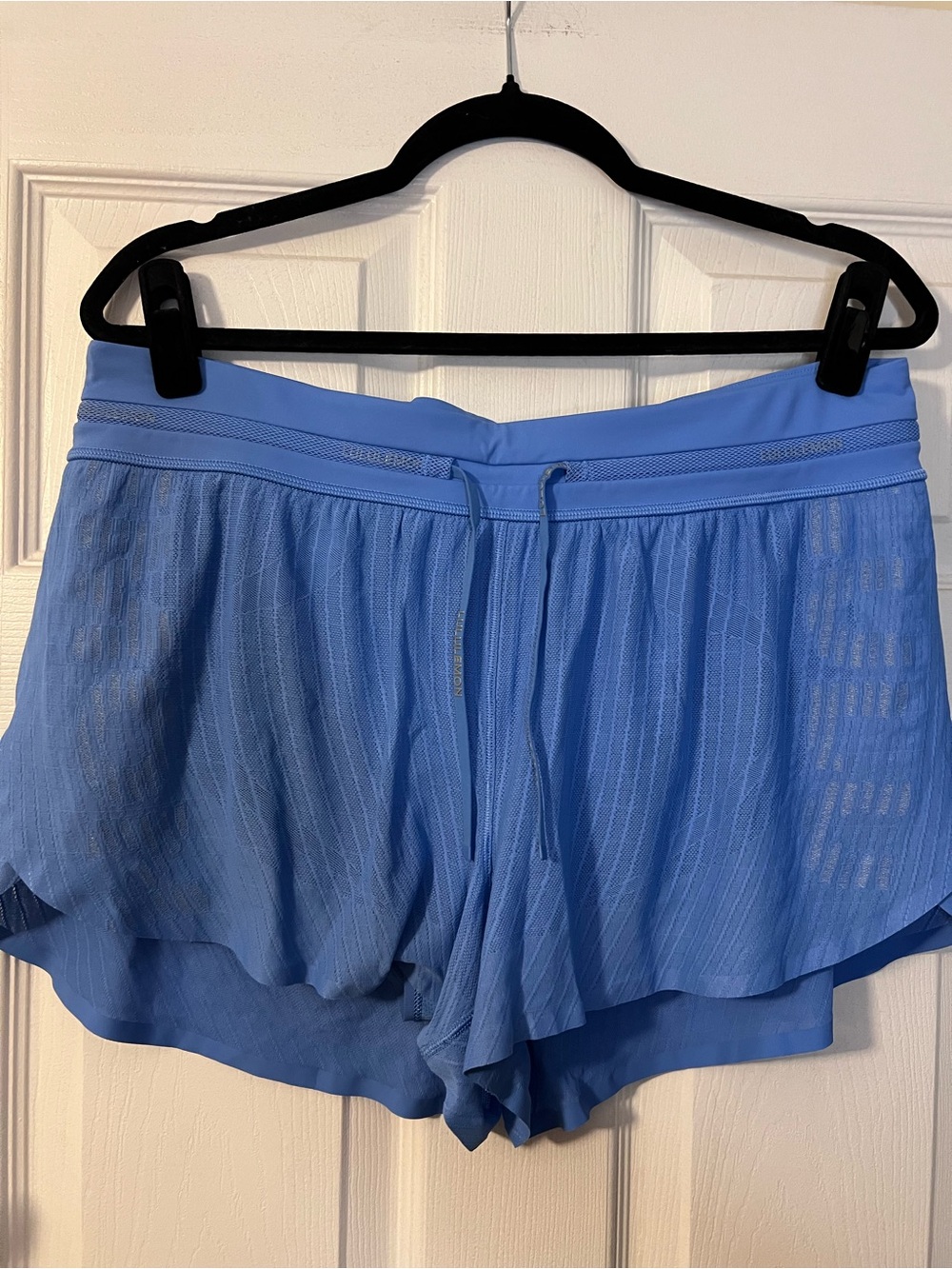 #495 Lululemon Fast & Free Airflow Mid-Rise Run Shorts 3” Pool Party Sz 12 NWOT - Picture 1 of 8